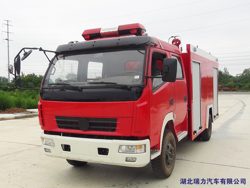 東風大多利卡水罐消防車